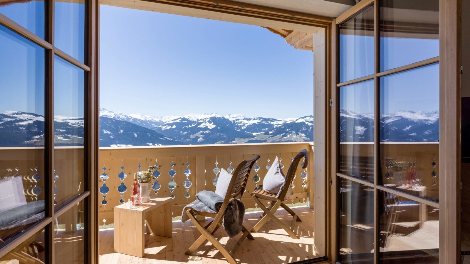 Ausblick aus dem Appartement Weitblick auf die umliegende Bergwelt