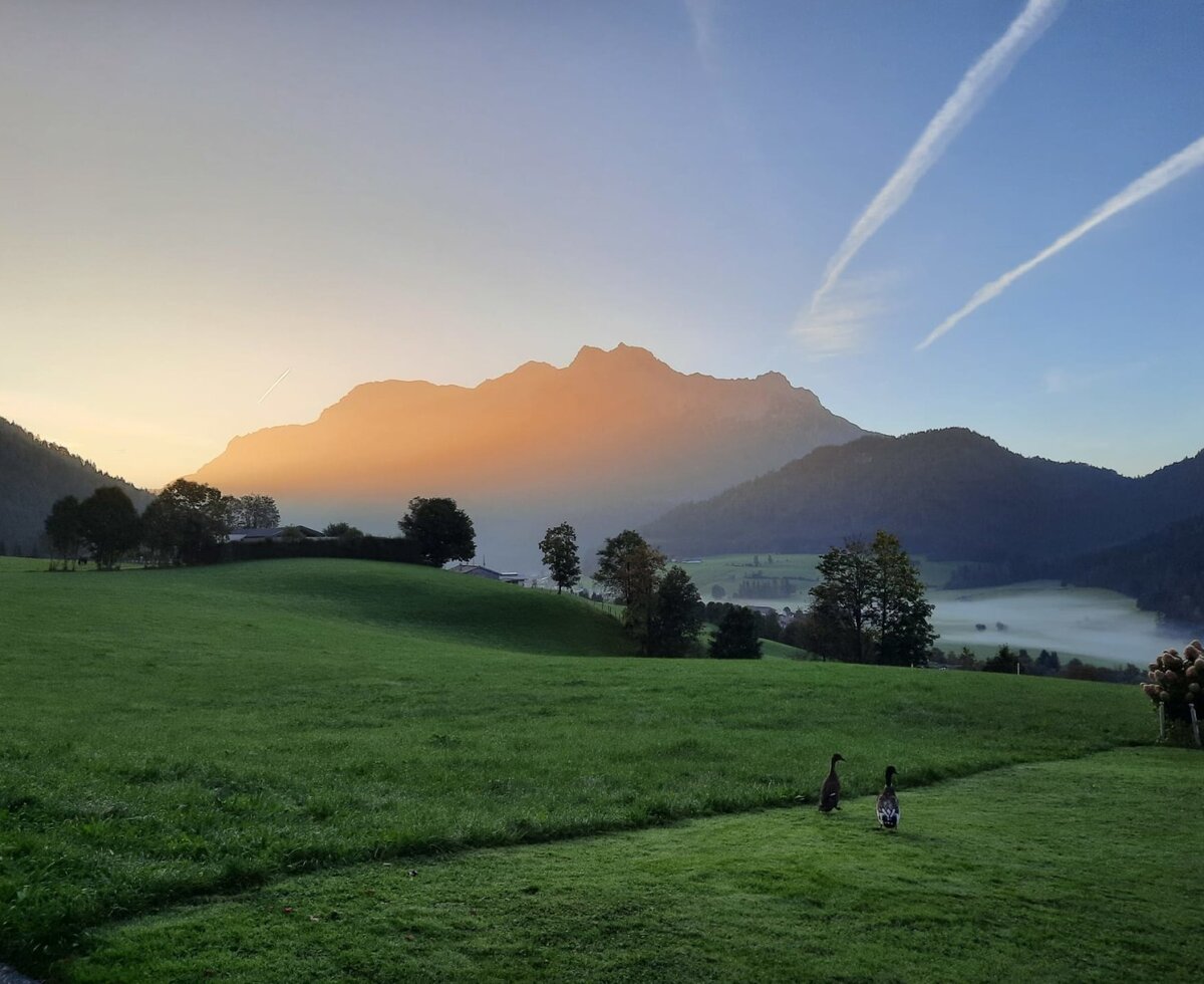 Toller Himmel und die Steinberge