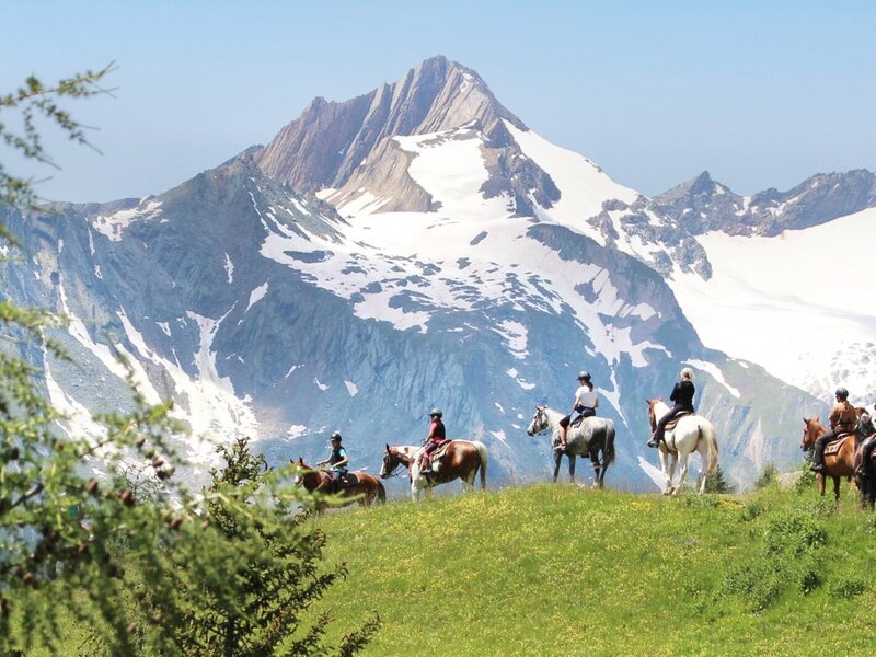Wanderreiten in Prägraten inmitten atemberaubender Berglandschaft