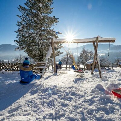 Spielplatz wird zur Rodelbahn