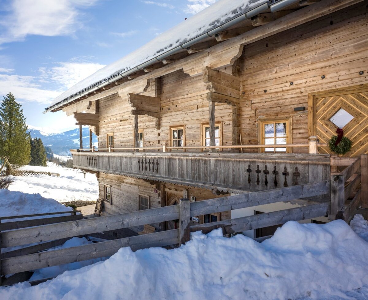 Eingang unserer Ferienwohnung am Drittlhof im Winter
