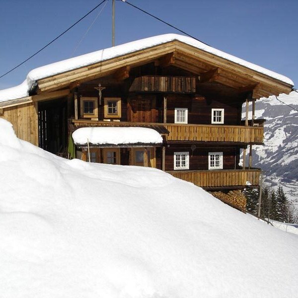 Hütte im Winter