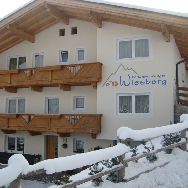 Der Hof im Winter