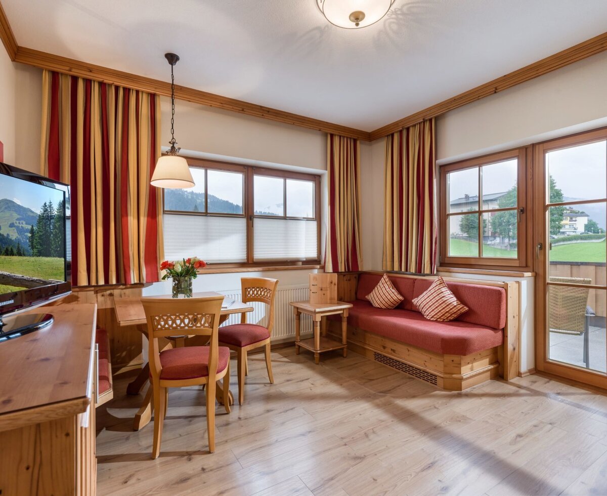 Appartement Hahnenkamm Wohnküche