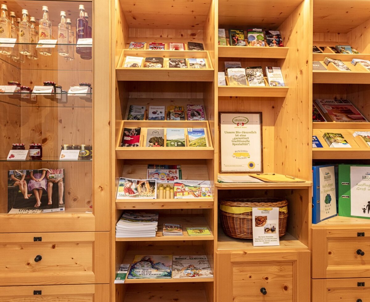 Infopoint 1. Stock