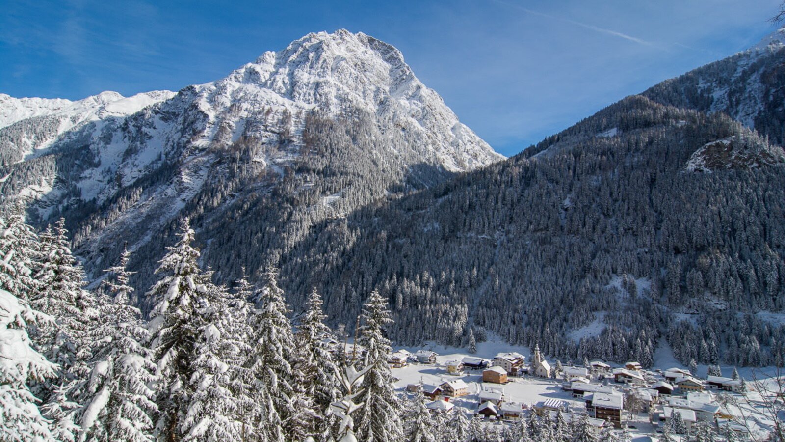 ein Blick von der Rodelbahn Ögg