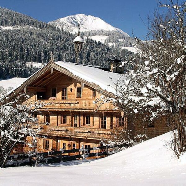 der Hof im Winter