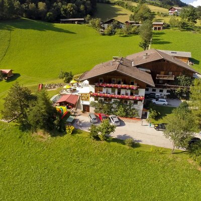 Pension Ladestatthof im Sommer