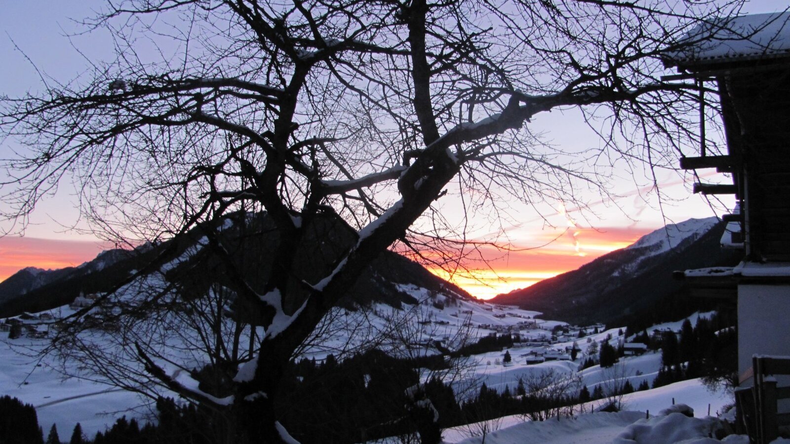Sonnenaufgang mit Blick nach Kartitsch