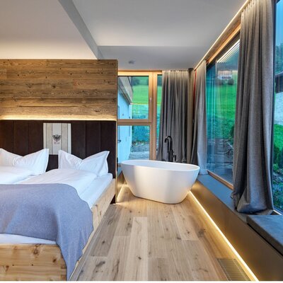 Schlafzimmer Adlerwand