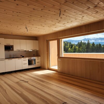 Großzügiger, lichtdurchfluteter Ess- Wohnbereich in Fertigstellung