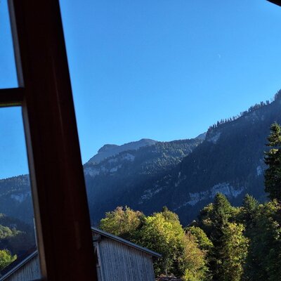 Der idyllische Blick aus dem Fenster der Wohnung Hangspitze.