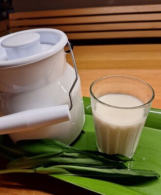 Unsere Kühe geben beste Milch.