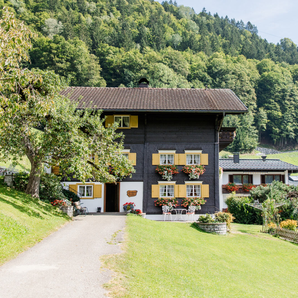Ihre Wohnung im Montafon. Ferienwohnungen am Landhaus Berthold zu vermieten.