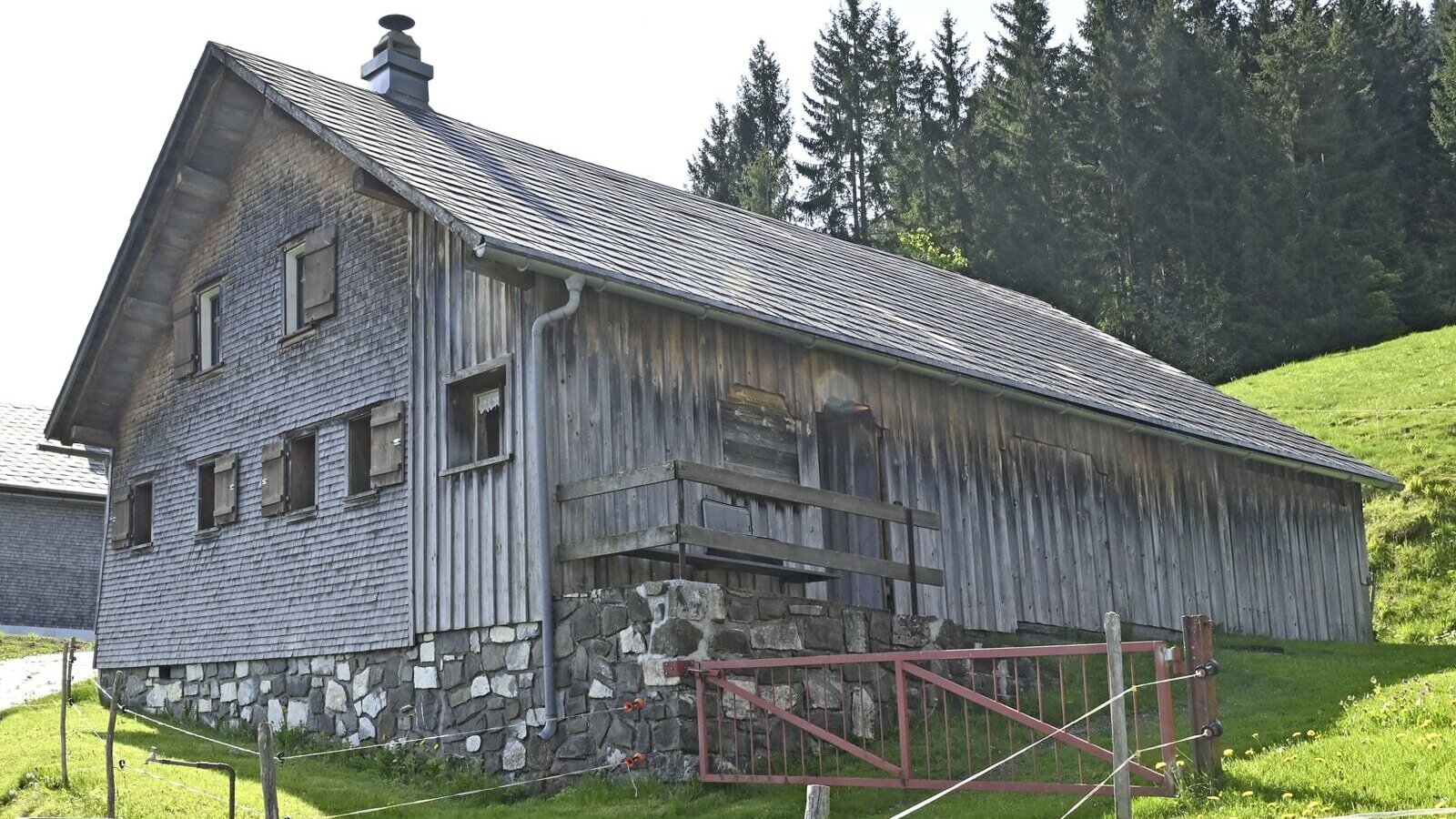 Hütte