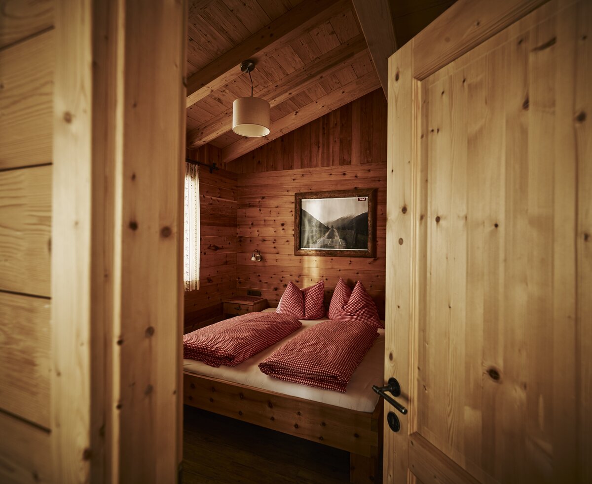 Friedlachhütte Schlafzimmer | © Urlaub am Bauernhof Tirol Friedlachhütte Schlafzimmer | © Urlaub am Bauernhof Tirol